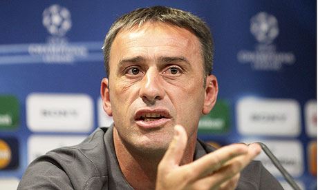 Paulo Bento está 